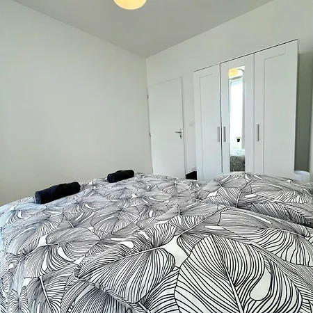 Duplex Urbain Proche Centre-ville De - 6 Pers * Lyon