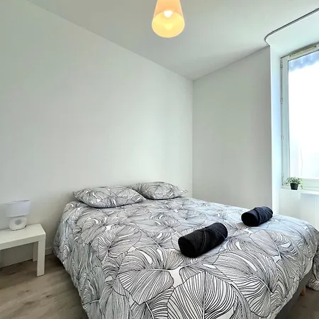 Duplex Urbain Proche Centre-ville De - 6 Pers Λυών