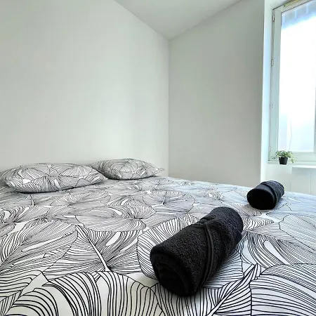 Duplex Urbain Proche Centre-ville De - 6 Pers